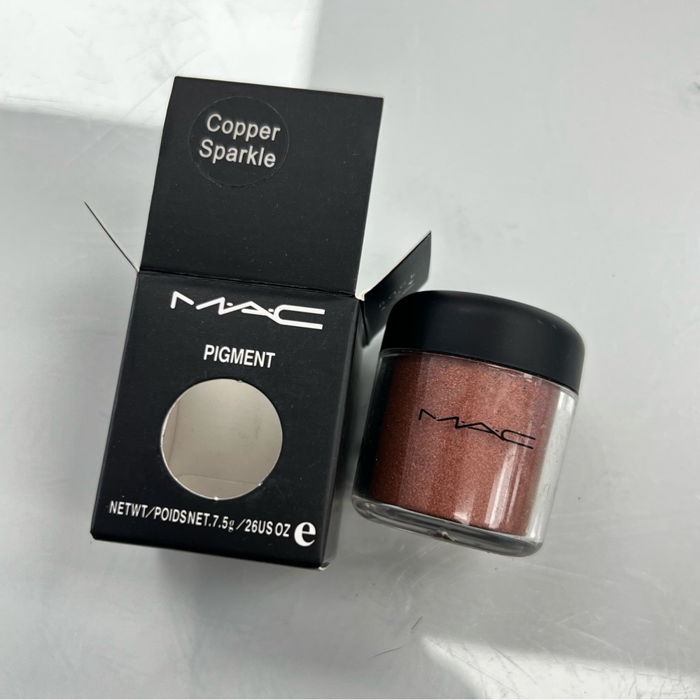 MAC Cosmetics Pigment in Copper Sparkle